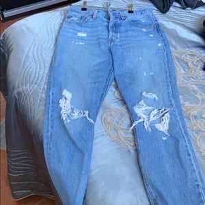 Levi’s 501 Distressed Pant